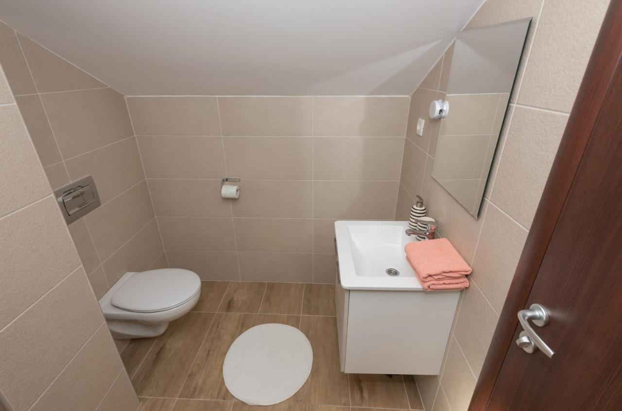 Apartments Zora Tučepi Extérieur photo