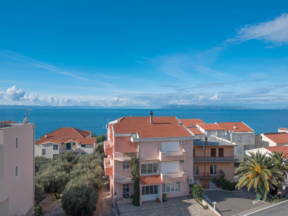 Apartments Zora Tučepi Extérieur photo