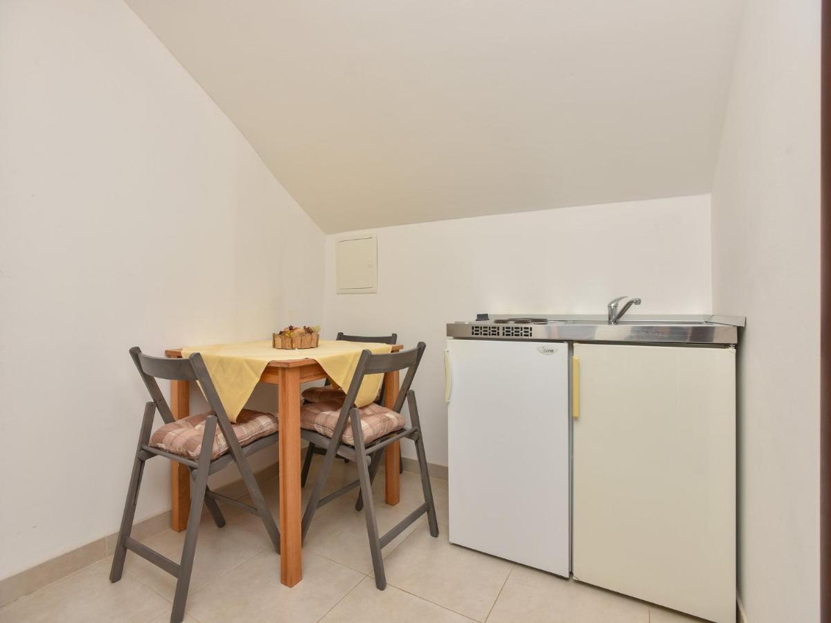 Apartments Zora Tučepi Extérieur photo